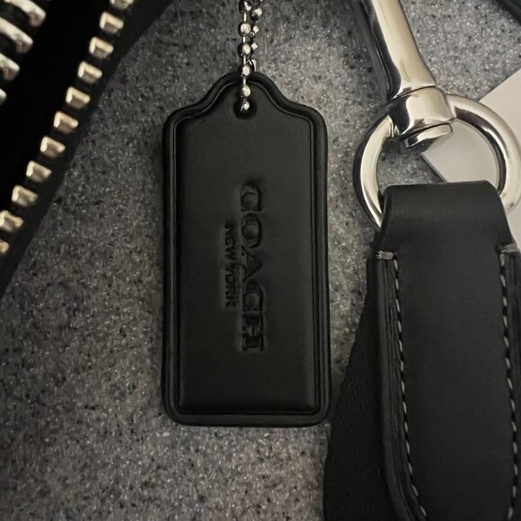 NWT Coach Outlet | Stanton Crossbody Bag | Black Jacquard - Picture 3 of 7